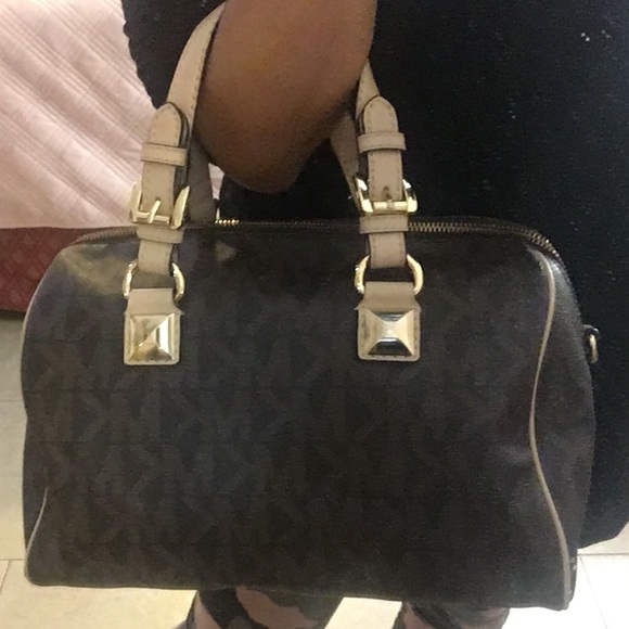 Michael Kors bag - Picture 5 of 8